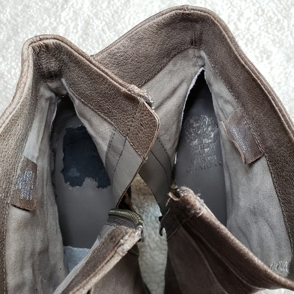 Vince Camuto Belta Brown Leathed Boots - Picture 7 of 8